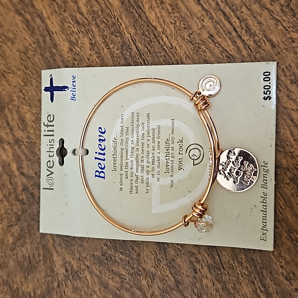 LOVE this life gold tone expandable Believe charm bracelet
